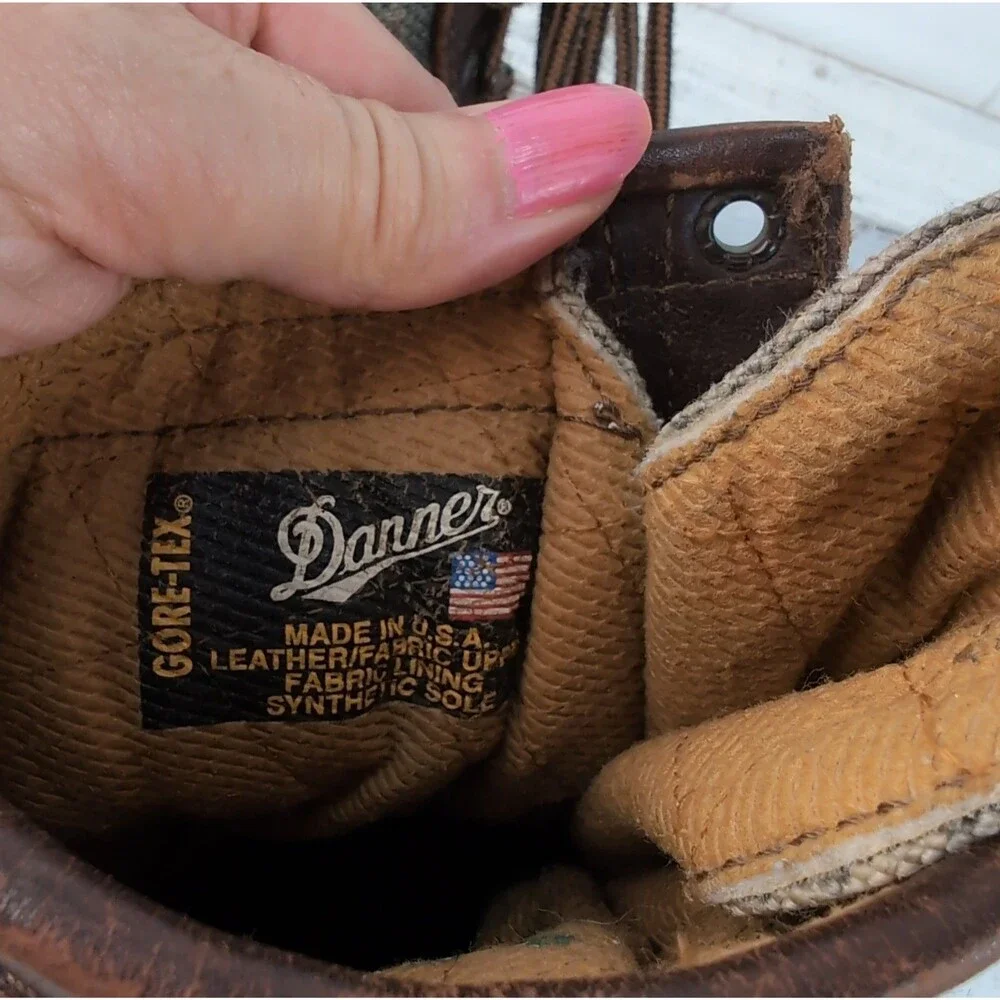 Vintage DANNER  Size 10 D  Camo Brown Hunting Field Boots Gore-Tex Vibram